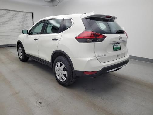Glacier White 2017 Nissan Rogue S