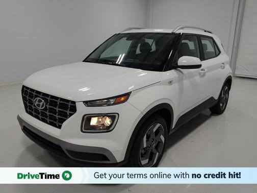 2022 Hyundai VENUE SEL