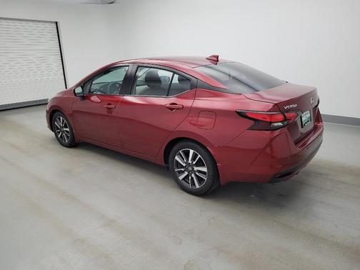 Scarlet Ember Pearl Metallic 2020 Nissan Versa 1.6 SV