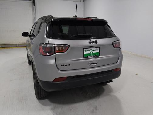 Billet Silver Metallic Clearcoat 2021 Jeep Compass Latitude