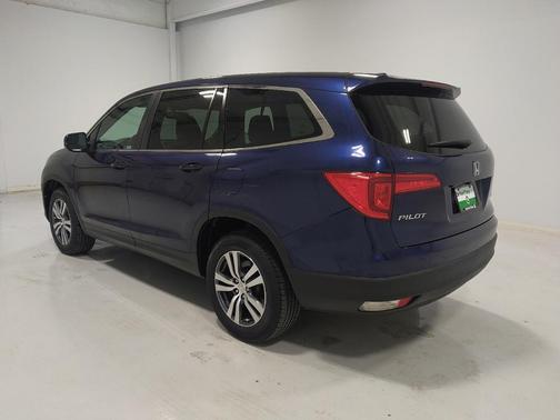 Blue 2018 Honda Pilot EX-L