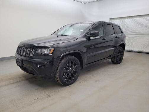 2021 Jeep Grand Cherokee Laredo