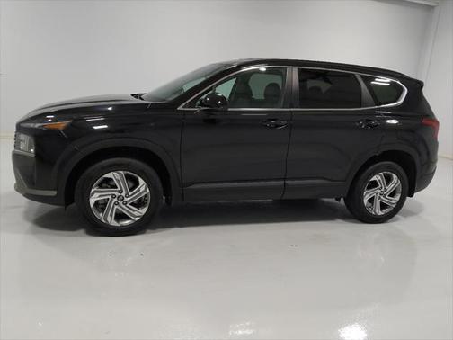 2022 Hyundai SANTA FE SE