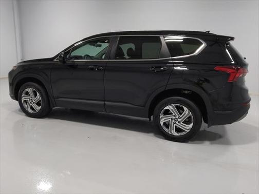 2022 Hyundai SANTA FE SE