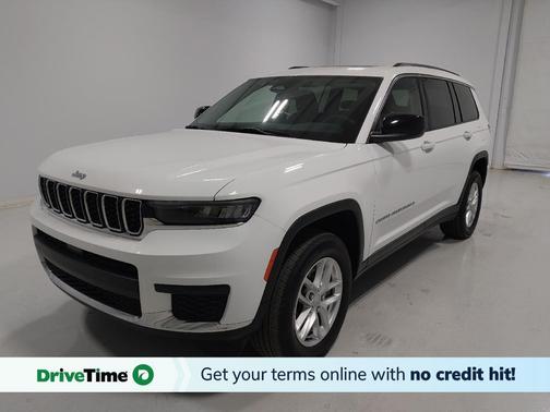 Bright White Clearcoat 2023 Jeep Grand Cherokee L Laredo