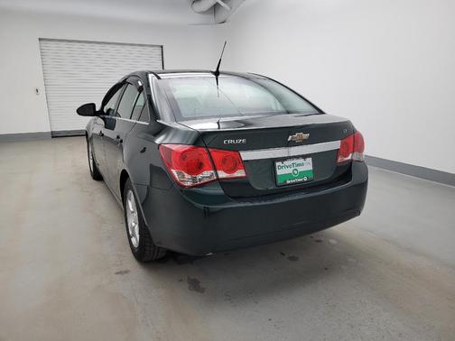 Rainforest Green Metallic 2014 Chevrolet Cruze 1LT