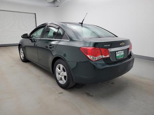 Rainforest Green Metallic 2014 Chevrolet Cruze 1LT