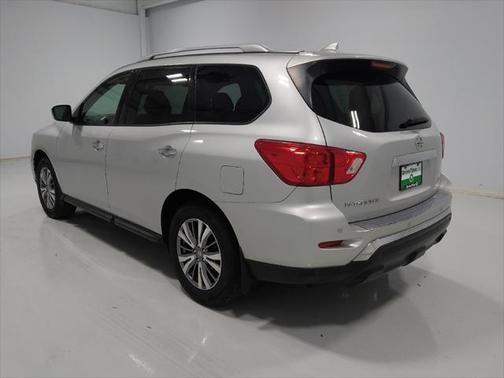 2020 Nissan Pathfinder S 4WD