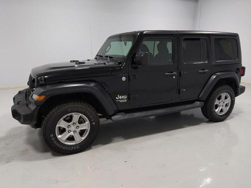 Black Clearcoat 2018 Jeep Wrangler Unlimited Sport