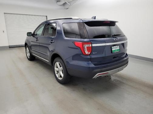 Blue Jeans Metallic 2016 Ford Explorer XLT