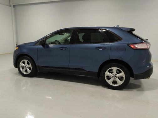 2018 Ford Edge SE