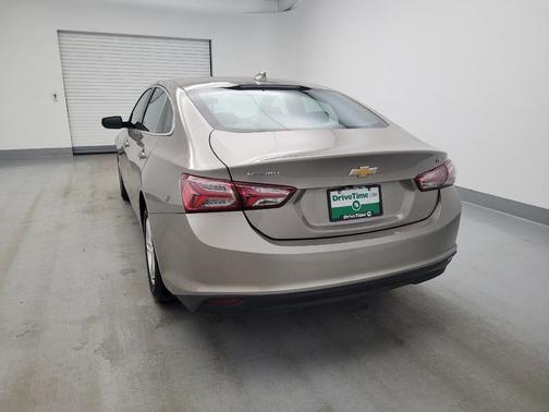 Mineral Gray Metallic 2022 Chevrolet Malibu FWD LT