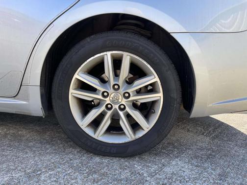 2014 Toyota Avalon XLE