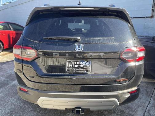 2025 Honda Pilot TrailSport AWD
