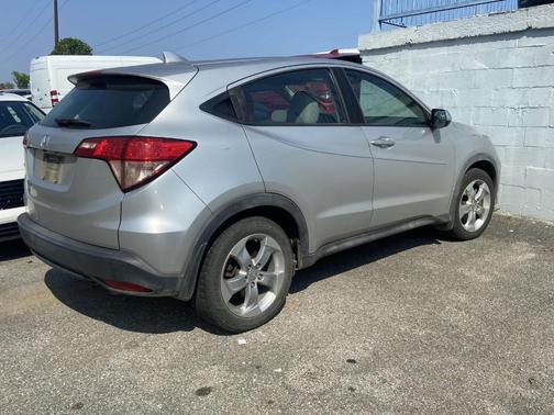 2016 Honda HR-V LX