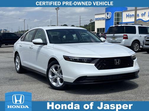 Platinum White Pearl 2025 Honda Accord