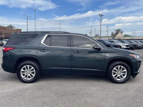 2020 Chevrolet Traverse LT Leather
