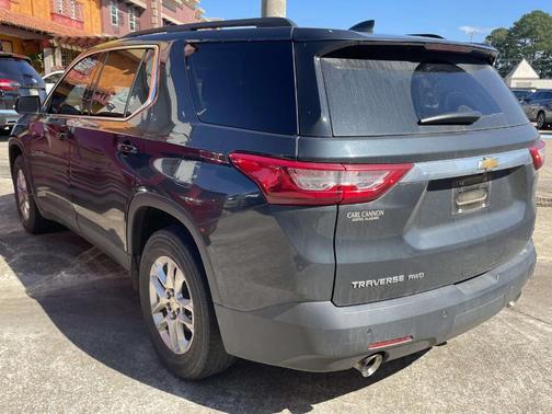 2020 Chevrolet Traverse LT Leather