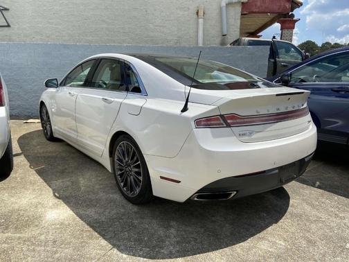 2014 Lincoln MKZ Base
