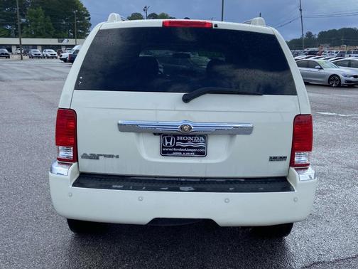 2008 Chrysler Aspen Limited
