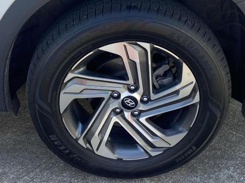2021 Hyundai SANTA FE SEL