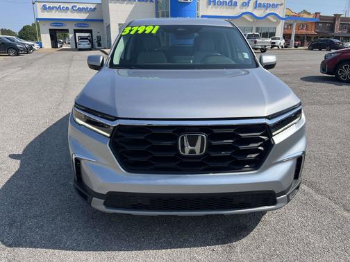 Lunar Silver Metallic 2023 Honda Pilot