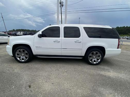 2011 GMC Yukon XL 1500 Denali