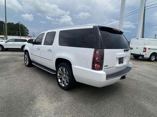 2011 GMC Yukon XL 1500 Denali