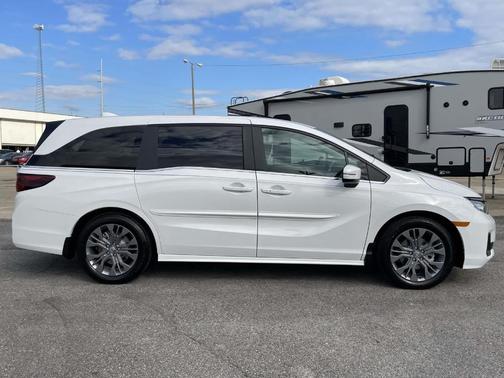 2026 Honda Odyssey Touring
