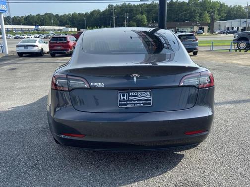 2019 Tesla Model 3 Mid Range