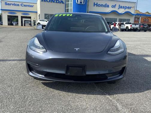 2019 Tesla Model 3 Mid Range