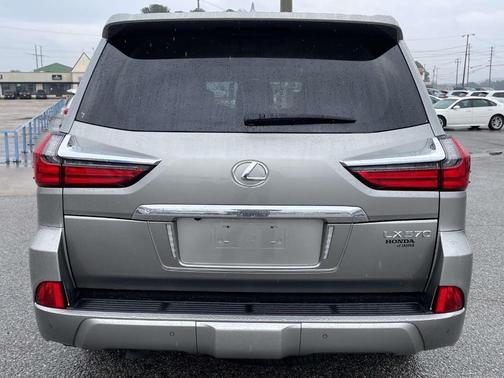 2018 Lexus LX 570 THREE ROW