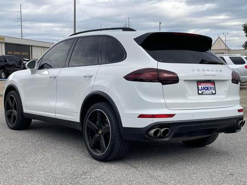 2017 Porsche Cayenne S