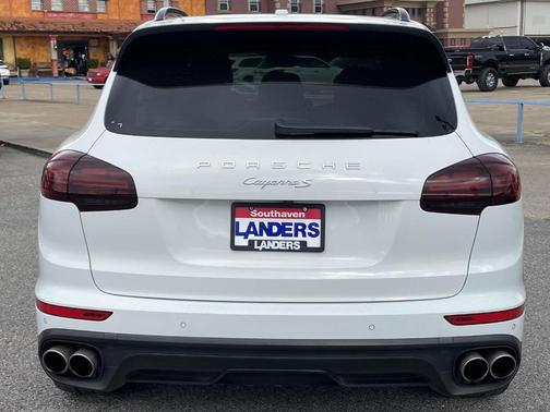 2017 Porsche Cayenne S
