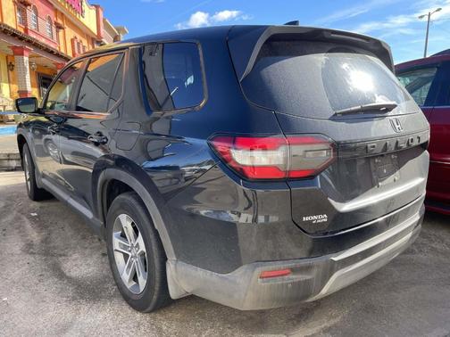 2023 Honda Pilot EX-L 8-Passenger