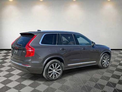 2024 Volvo XC90 Plus