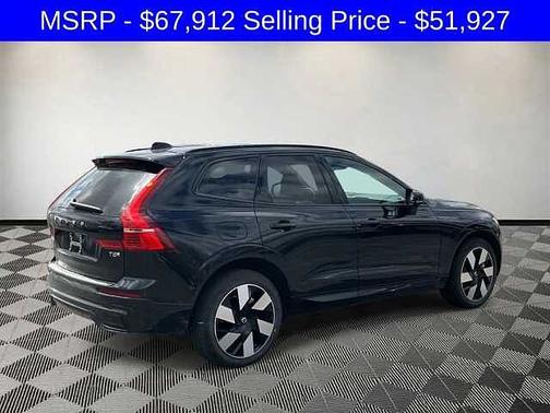 2025 Volvo XC60 Plus