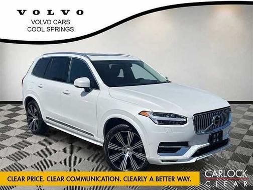 Crystal White 2023 Volvo XC90 B6 AWD Ultimate 7-Seater
