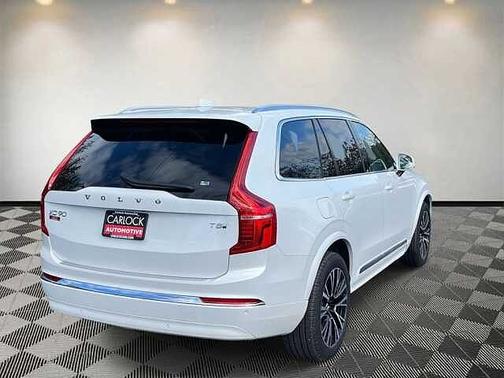 2025 Volvo XC90 Core