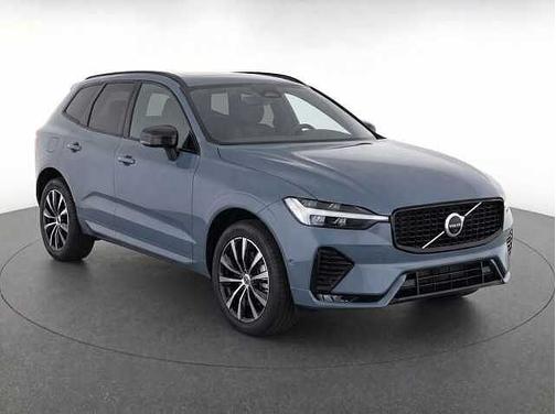 Thunder Grey 2023 Volvo XC60 Plus
