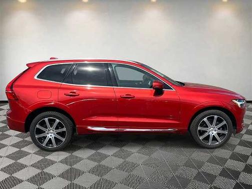 Fusion Red Metallic 2021 Volvo XC60 T5 Inscription