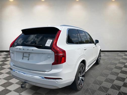 2022 Volvo XC90 Recharge Plug-In Hybrid T8 Inscription Expression Extended Range 7P