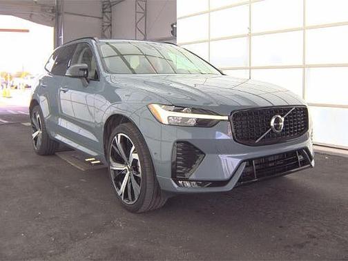 Thunder Grey 2023 Volvo XC60 B5 FWD Ultimate Dark