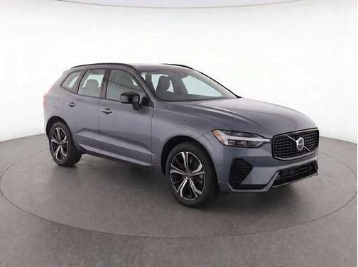 Thunder Grey 2023 Volvo XC60 B5 FWD Ultimate Dark