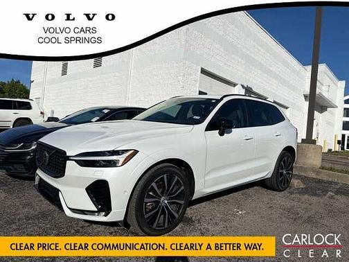 Crystal White 2024 Volvo XC60 Plus