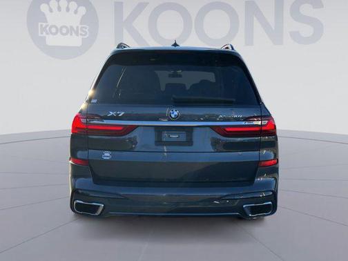 2022 BMW X7 xDrive40i
