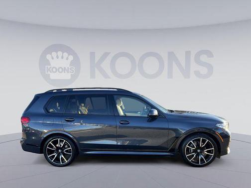 2022 BMW X7 xDrive40i