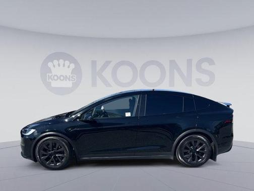 2024 Tesla Model X Long Range