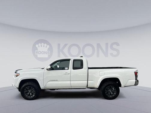 2023 Toyota Tacoma SR5