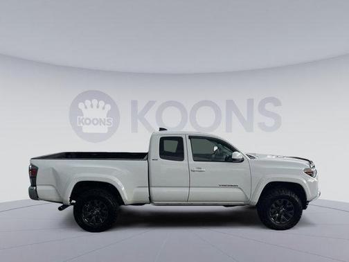 2023 Toyota Tacoma SR5